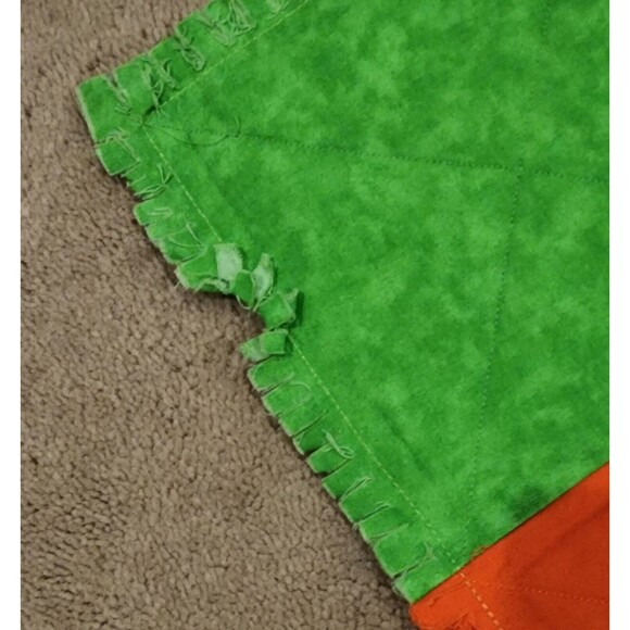 46 X 30 Vintage Patchwork Quilted Baby Blanket Orange & Green or Lapghan Blanket - Picture 5 of 5